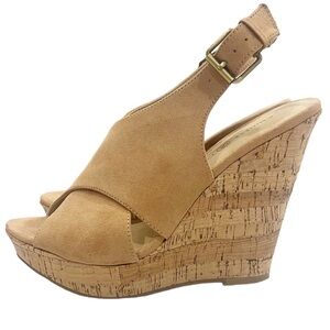 Chinese Laundry MYYA Wedge Platforms in Carmel Color - Womens Size 8